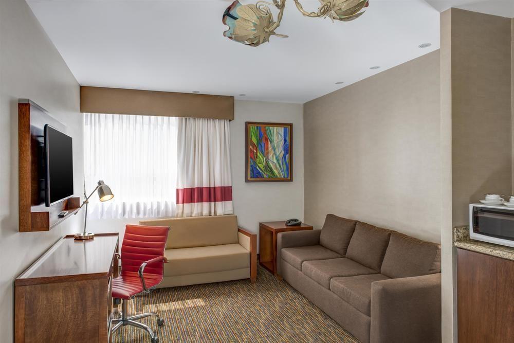 Hotel Four Points By Sheraton Queretaro Norte Jurica