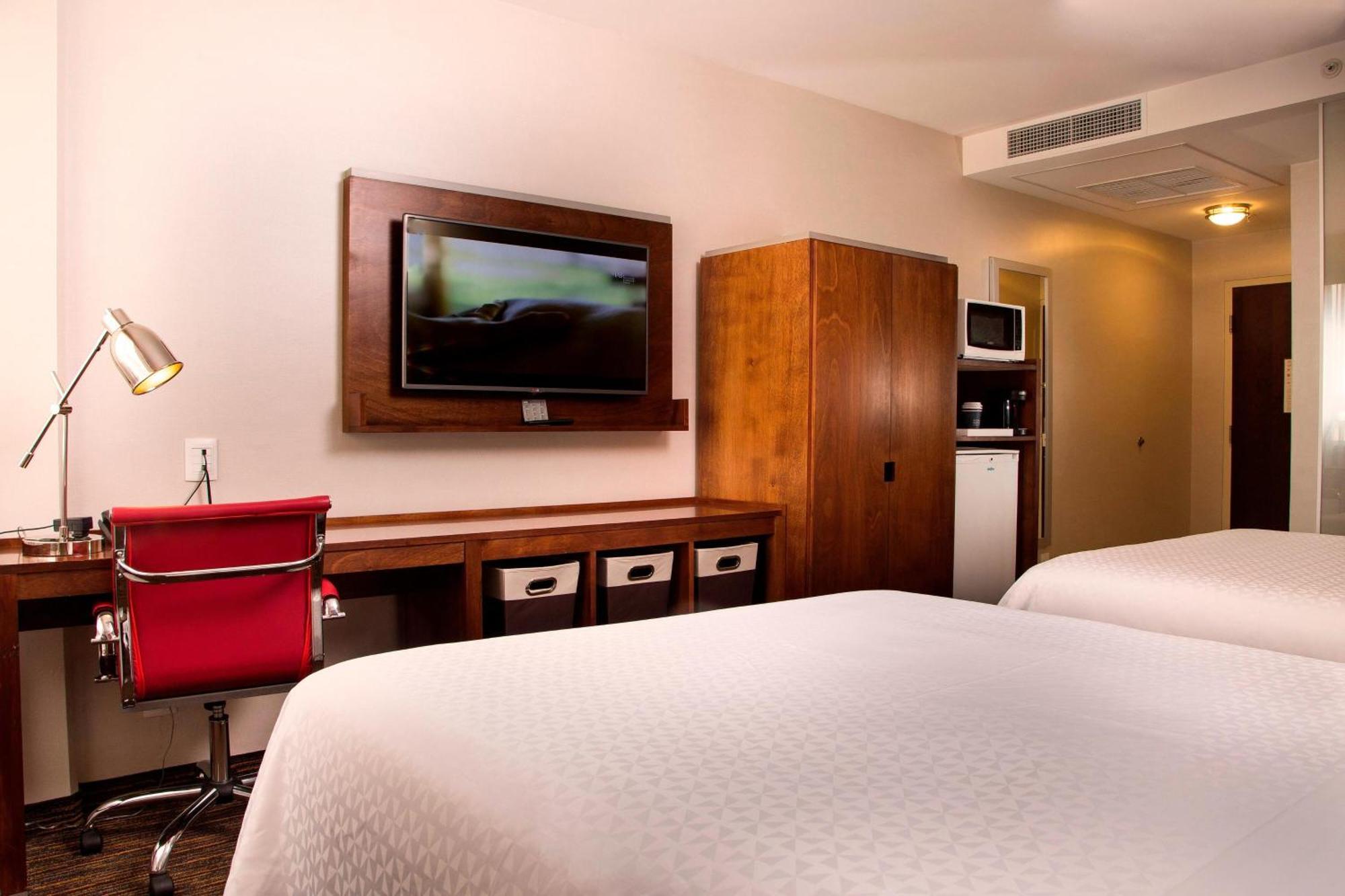 Four Points By Sheraton Queretaro Norte 4* Jurica