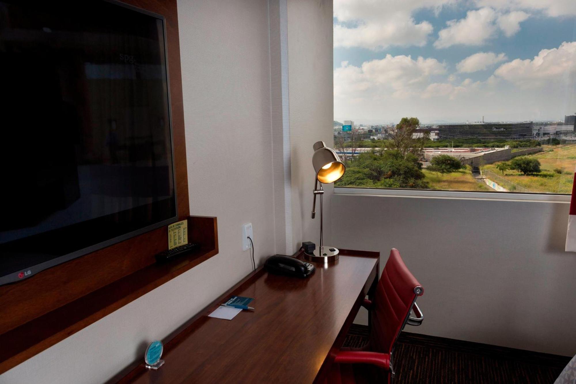 Four Points By Sheraton Queretaro Norte