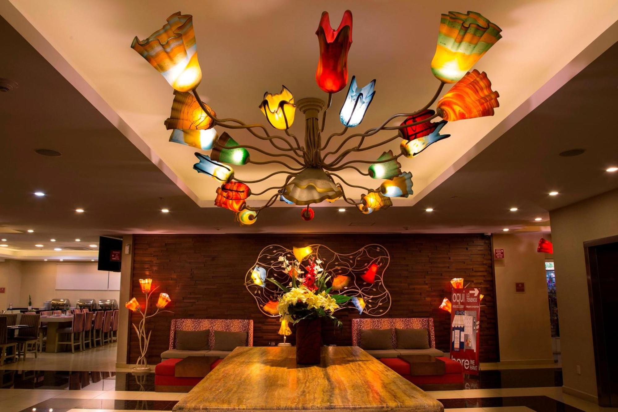 Four Points By Sheraton Queretaro Norte 4* Jurica